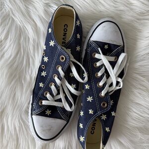 Converse Navy Floral Denim Daisy Sneakers 8.5